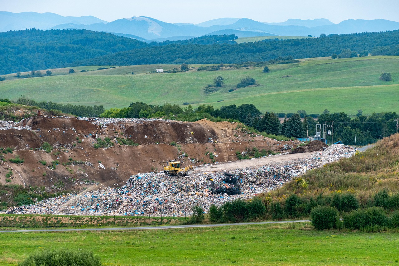 découvrez tout sur les décharges d'ordures : gestion des déchets, impact environnemental et solutions durables pour réduire leur empreinte.