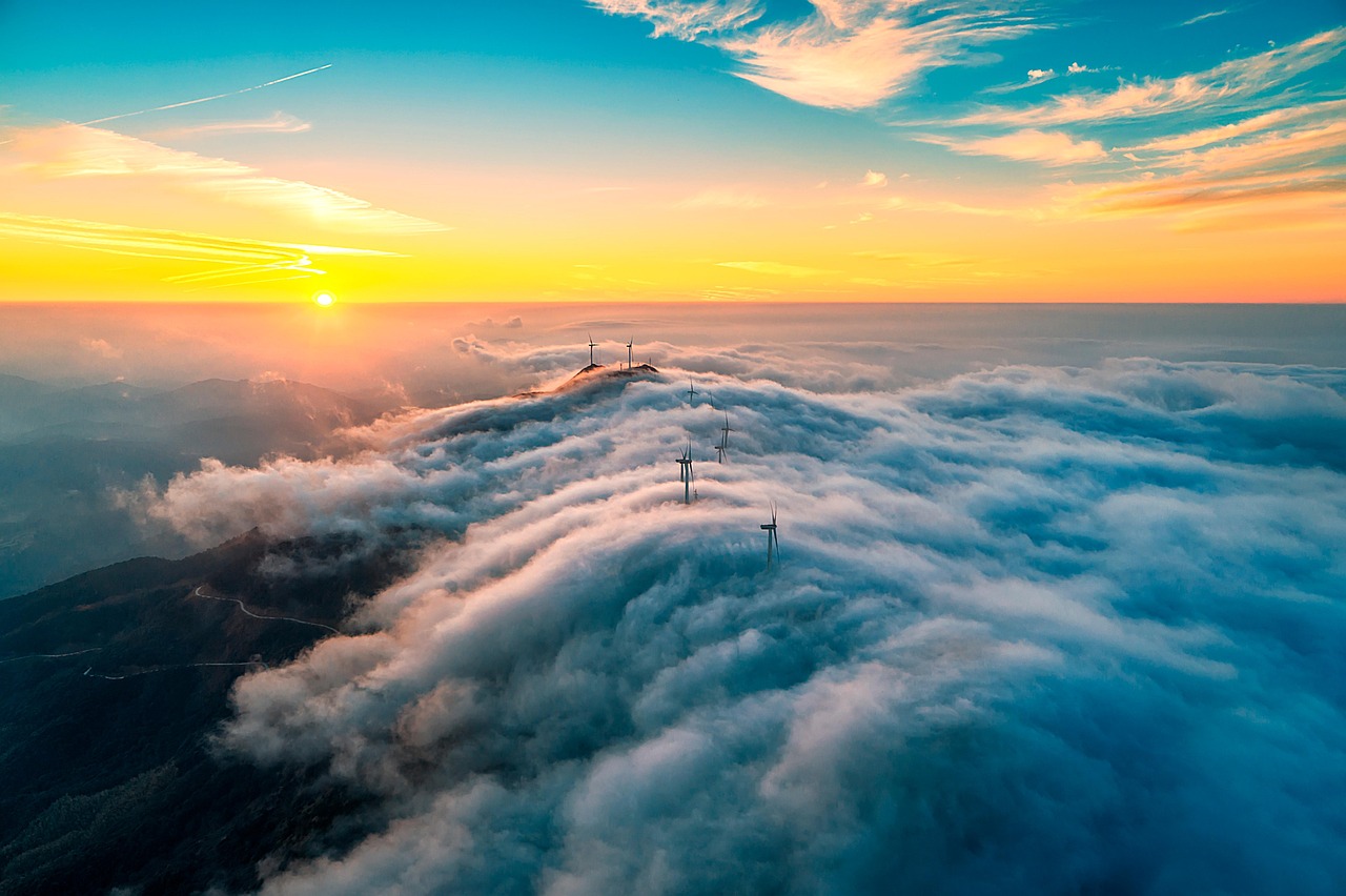 découvrez l'énergie renouvelable, une solution durable pour un avenir plus vert. explorez les différentes sources telles que le solaire, l'éolien et l'hydraulique, et comprenez comment elles contribuent à réduire notre empreinte carbone et à préserver notre planète.