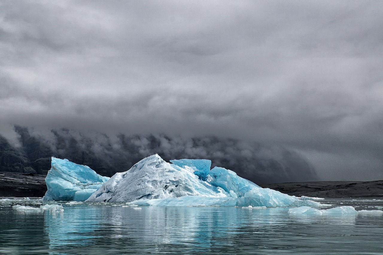 découvrez les enjeux et impacts du changement climatique sur notre planète, ainsi que les solutions durables pour préserver notre environnement et les actions individuelles et collectives à entreprendre.