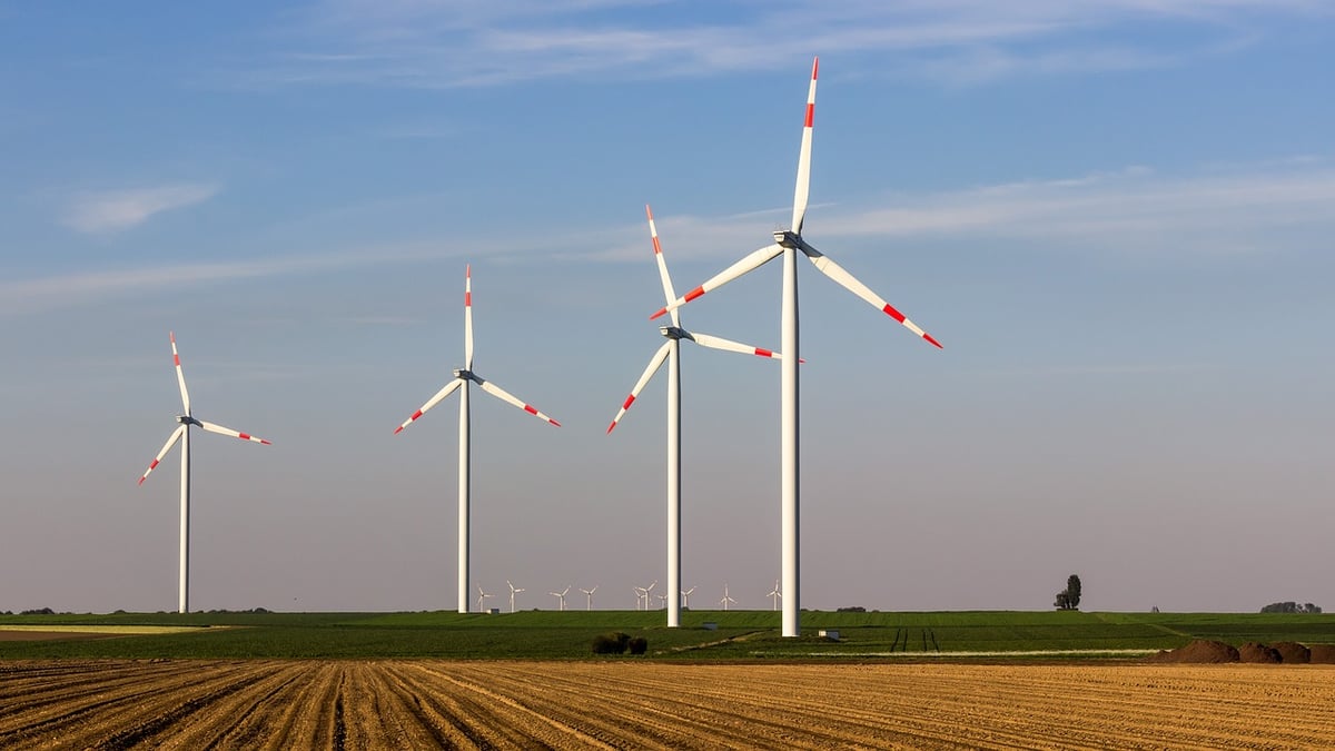 Christian de Perthuis, économiste : « Le conflit au Moyen-Orient risque de freiner la transition énergétique »