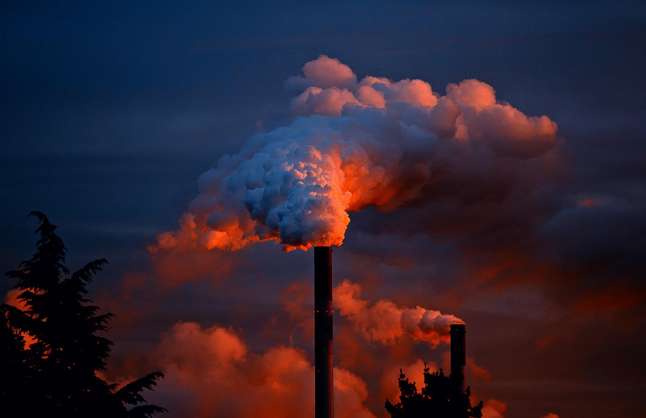 Pollution de l’air : comprendre ses impacts sur la santé et l’environnement