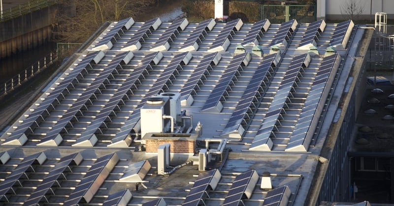 Comment stocker l'énergie solaire en batterie à la maison