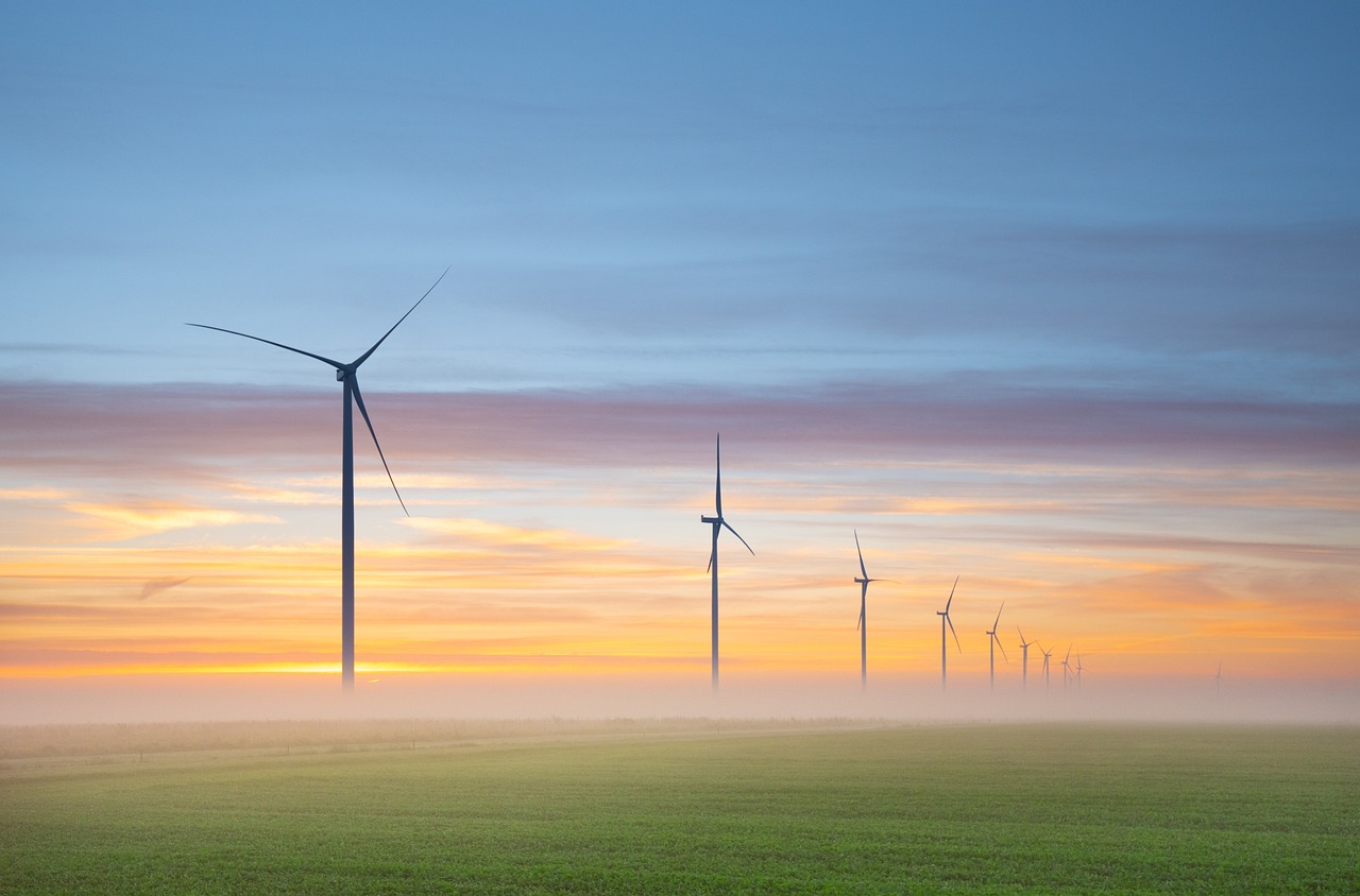 Les énergies renouvelables dans les Alpes : un équilibre entre protection climatique et préservation de la nature