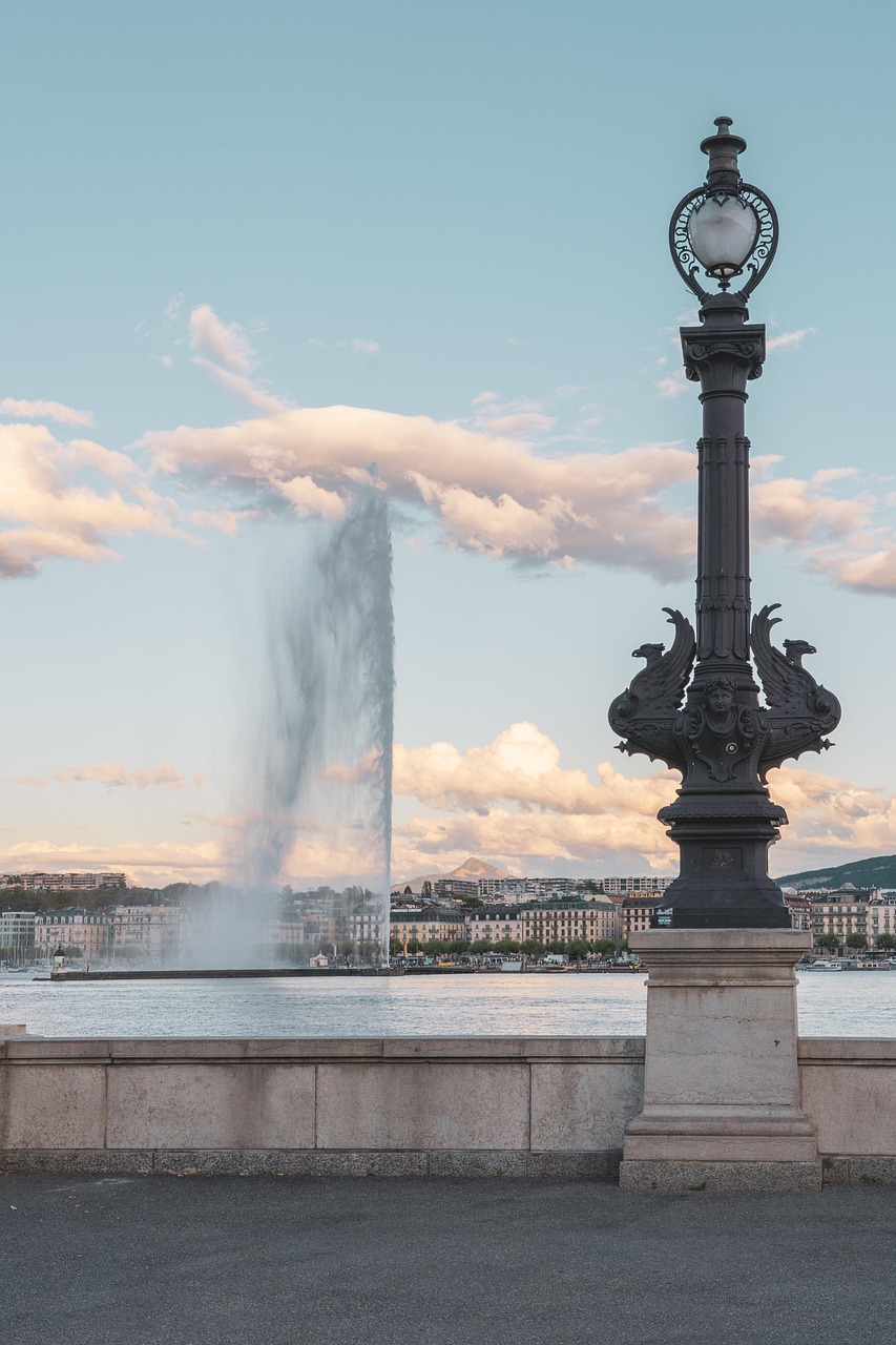 découvrez la politique climatique de genève, un pilier essentiel dans la lutte contre le changement climatique. explorez les initiatives et engagements de la ville pour promouvoir la durabilité, réduire les émissions de gaz à effet de serre et sensibiliser la communauté à l'importance d'une action climatique collective.