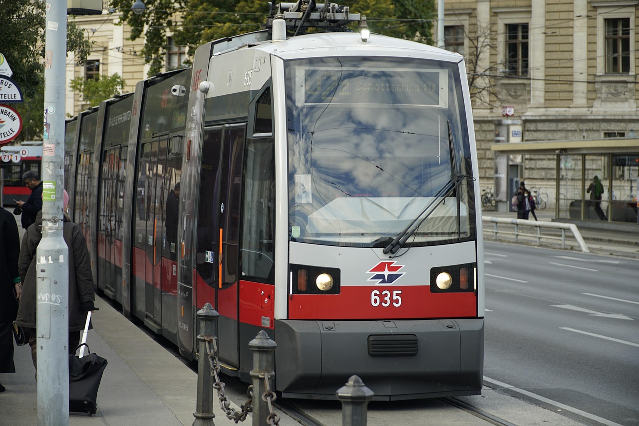 découvrez les avantages du transport public : une alternative économique, écologique et pratique pour vos déplacements quotidiens. explorez les différentes options et améliorez votre quotidien tout en réduisant votre empreinte carbone.