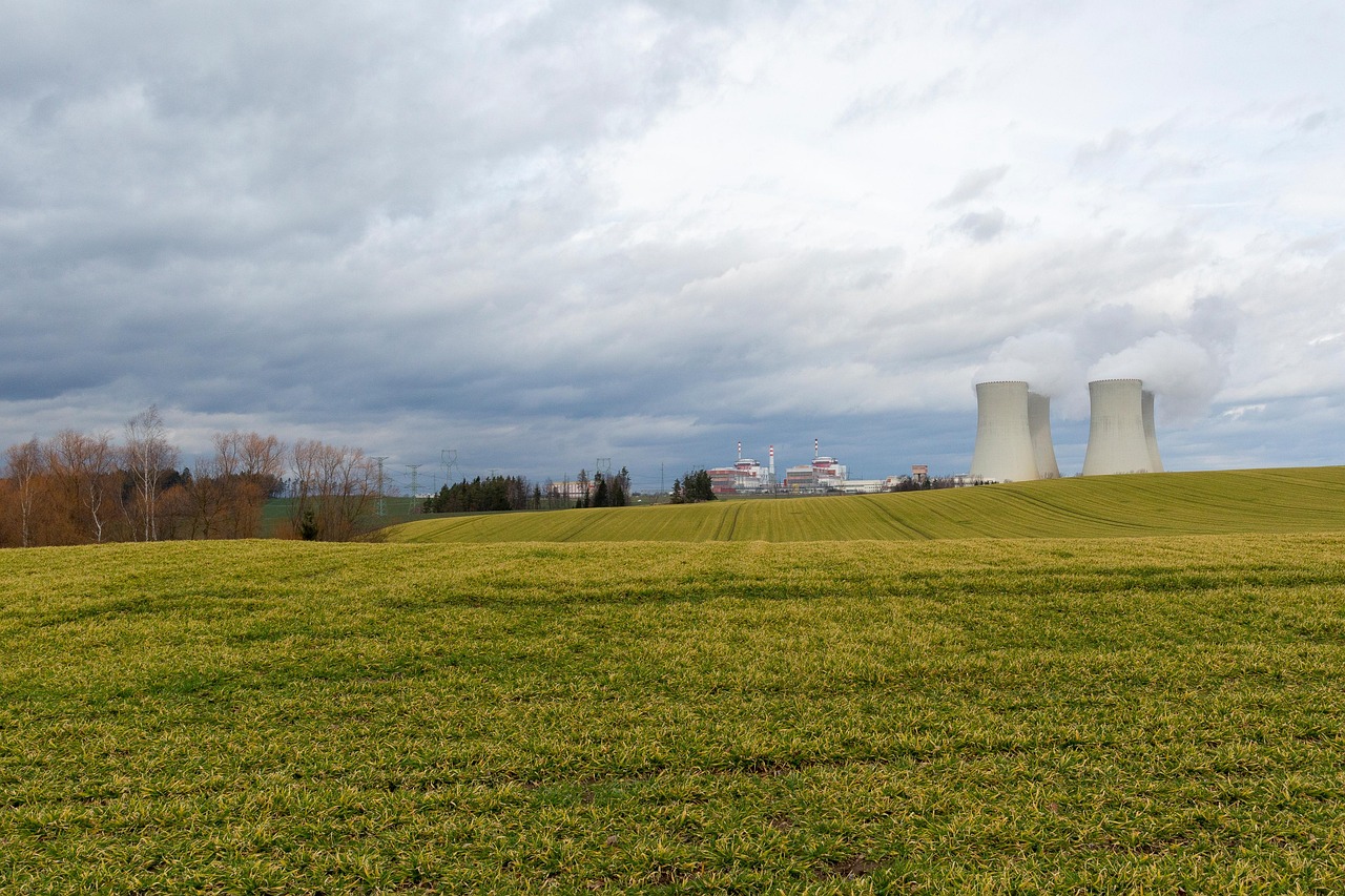 découvrez comment l'énergie et le climat sont interconnectés et explorez des solutions durables pour un avenir énergétique responsable. informez-vous sur les initiatives et technologies qui favorisent la transition énergétique tout en préservant notre environnement.