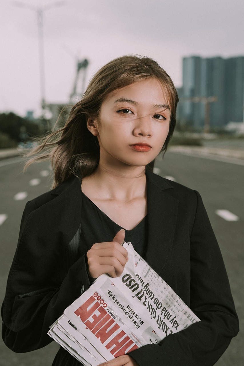 découvrez le journalisme environnemental, une discipline qui explore et informe sur les enjeux écologiques, les défis climatiques et les solutions durables. plongez dans des reportages percutants qui sensibilisent le public et favorisent la prise de conscience sur la protection de notre planète.
