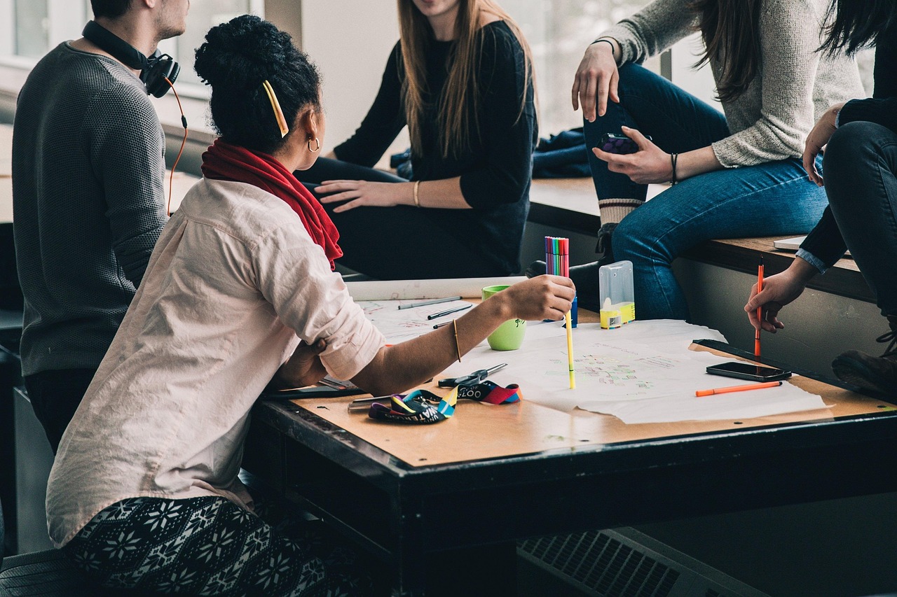 découvrez l'importance de l'éducation, ses différentes formes et son impact sur le développement personnel et professionnel. explorez des ressources, des méthodes d'apprentissage et des conseils pratiques pour enrichir votre parcours éducatif.