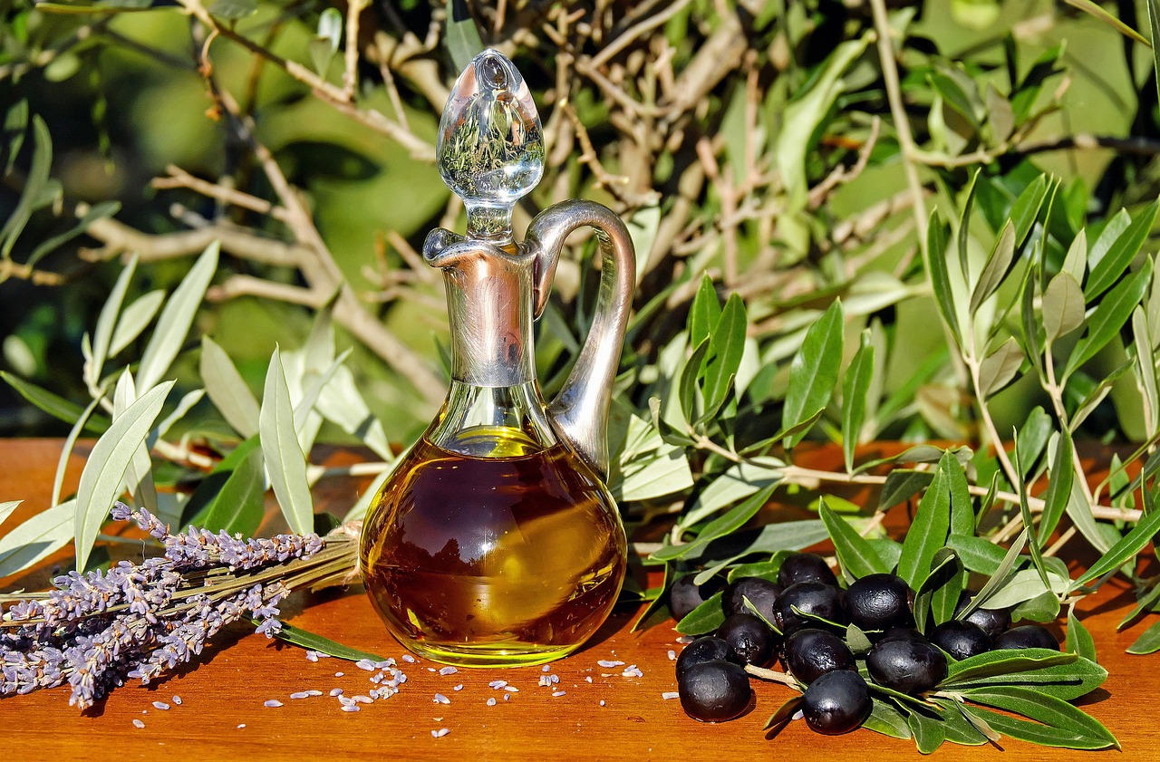 découvrez l'univers fascinant des oliviers, symboles de paix et de longévité. apprenez tout sur leur culture, leurs variétés et les bienfaits que leurs fruits apportent à notre santé.