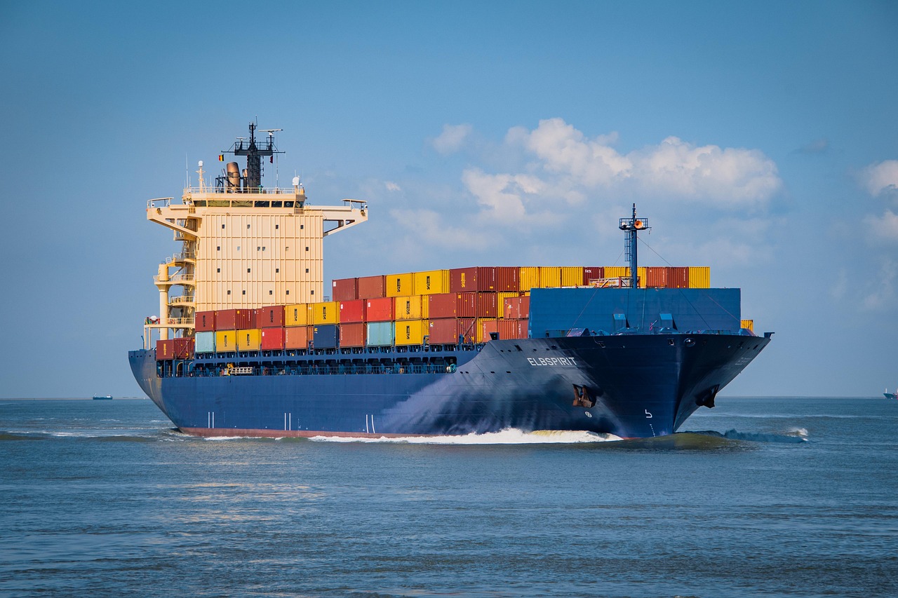 Transport maritime à émissions nulles : la fiscalité déguisée en politique climatique, selon un expert