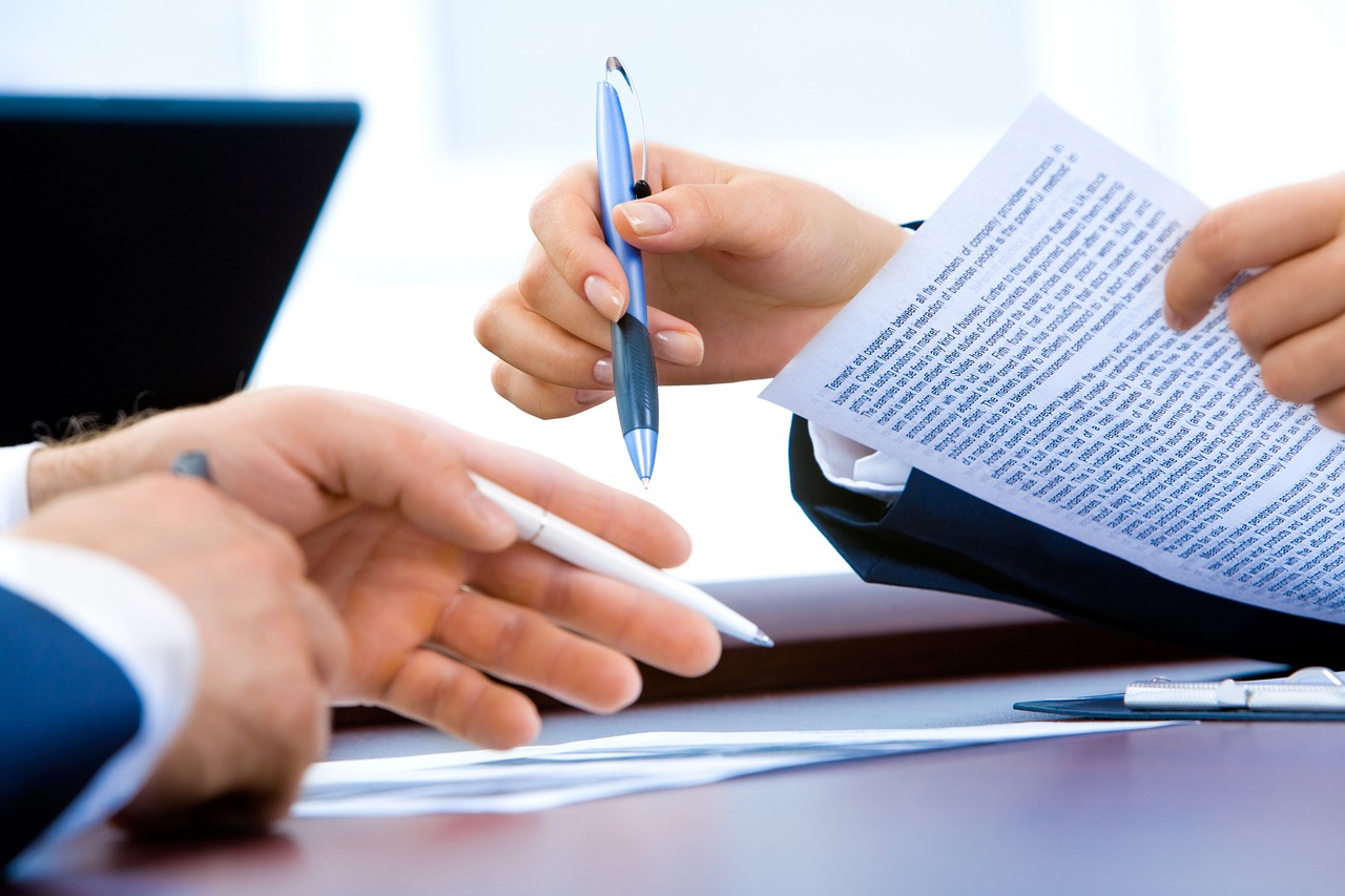 découvrez comment la collaboration favorise l'innovation, la productivité et l'esprit d'équipe en milieu professionnel. conseils et bonnes pratiques pour travailler efficacement ensemble.