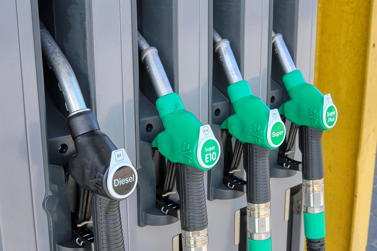 découvrez ce que sont les combustibles fossiles, leur origine, leurs utilisations et leur impact sur l’environnement. informez-vous sur l’importance des énergies fossiles et les enjeux liés à leur exploitation.