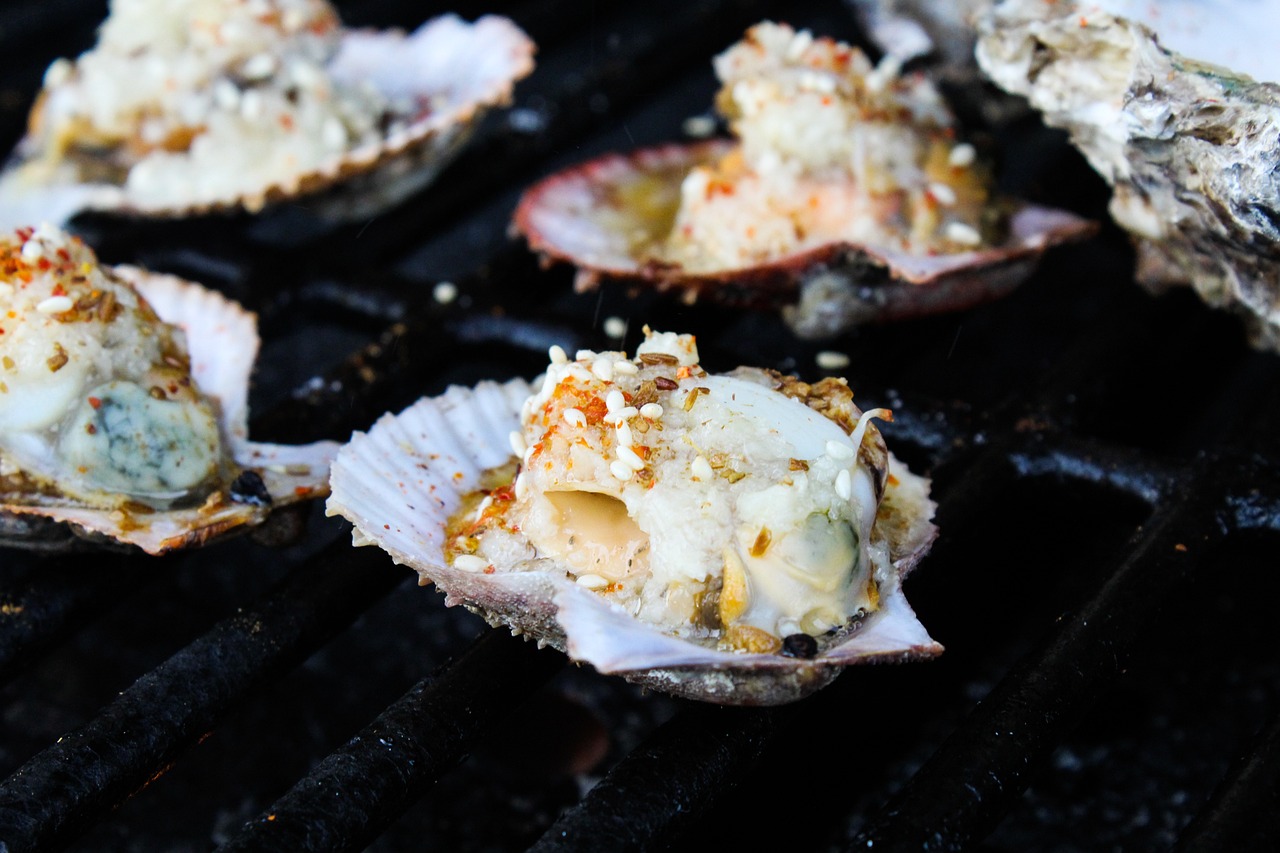 découvrez tout ce qu'il faut savoir sur les huîtres : bienfaits, variétés, astuces de dégustation et conseils pour savourer ce fruit de mer emblématique de la cuisine française.