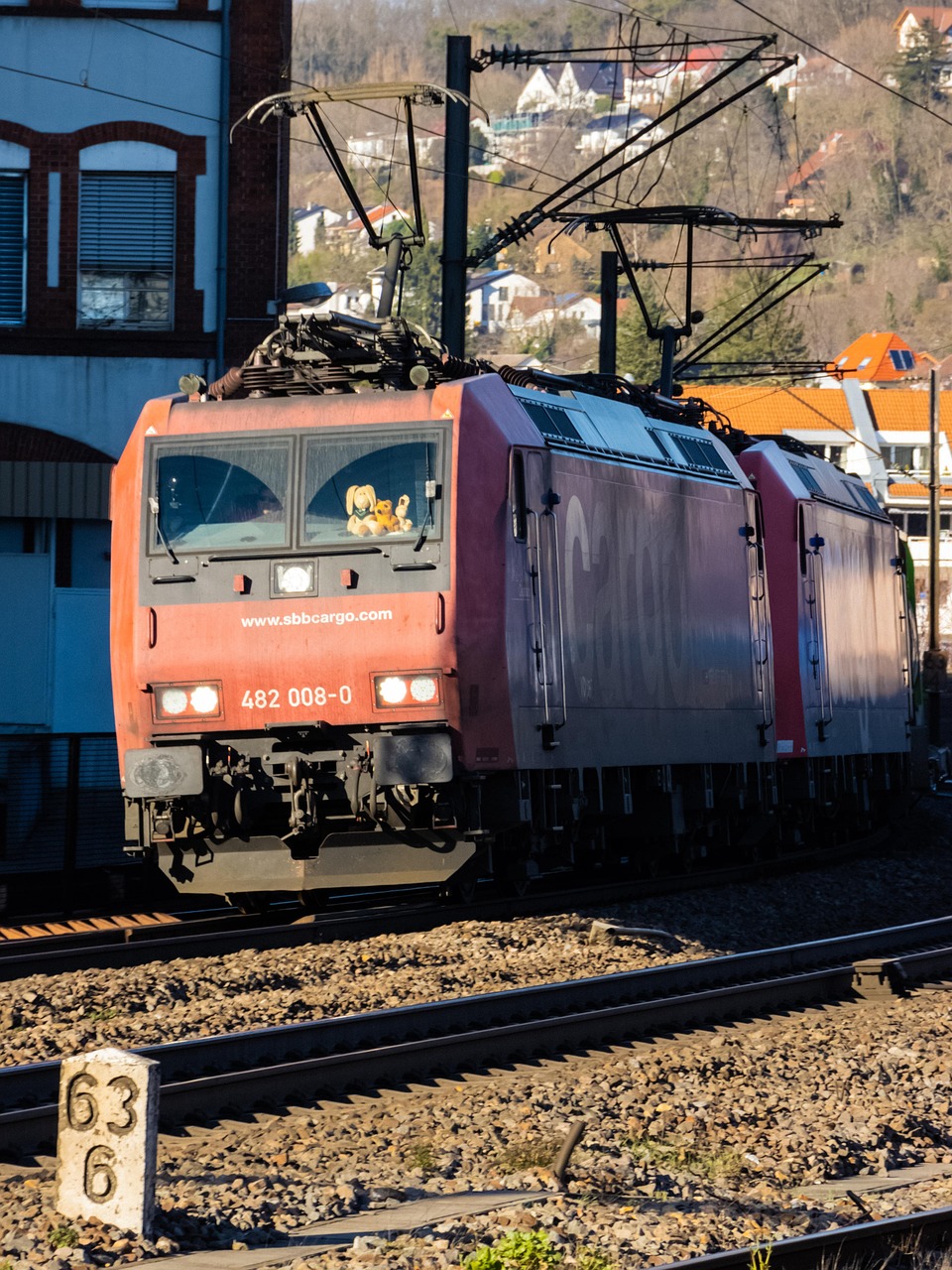 découvrez notre plan climat détaillé pour lutter contre le changement climatique et promouvoir un avenir durable et respectueux de l'environnement.