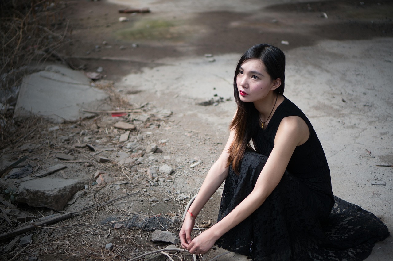 découvrez l'importance et l'impact des femmes en politique, leur rôle dans la gouvernance et la promotion de l'égalité des genres à travers le monde.