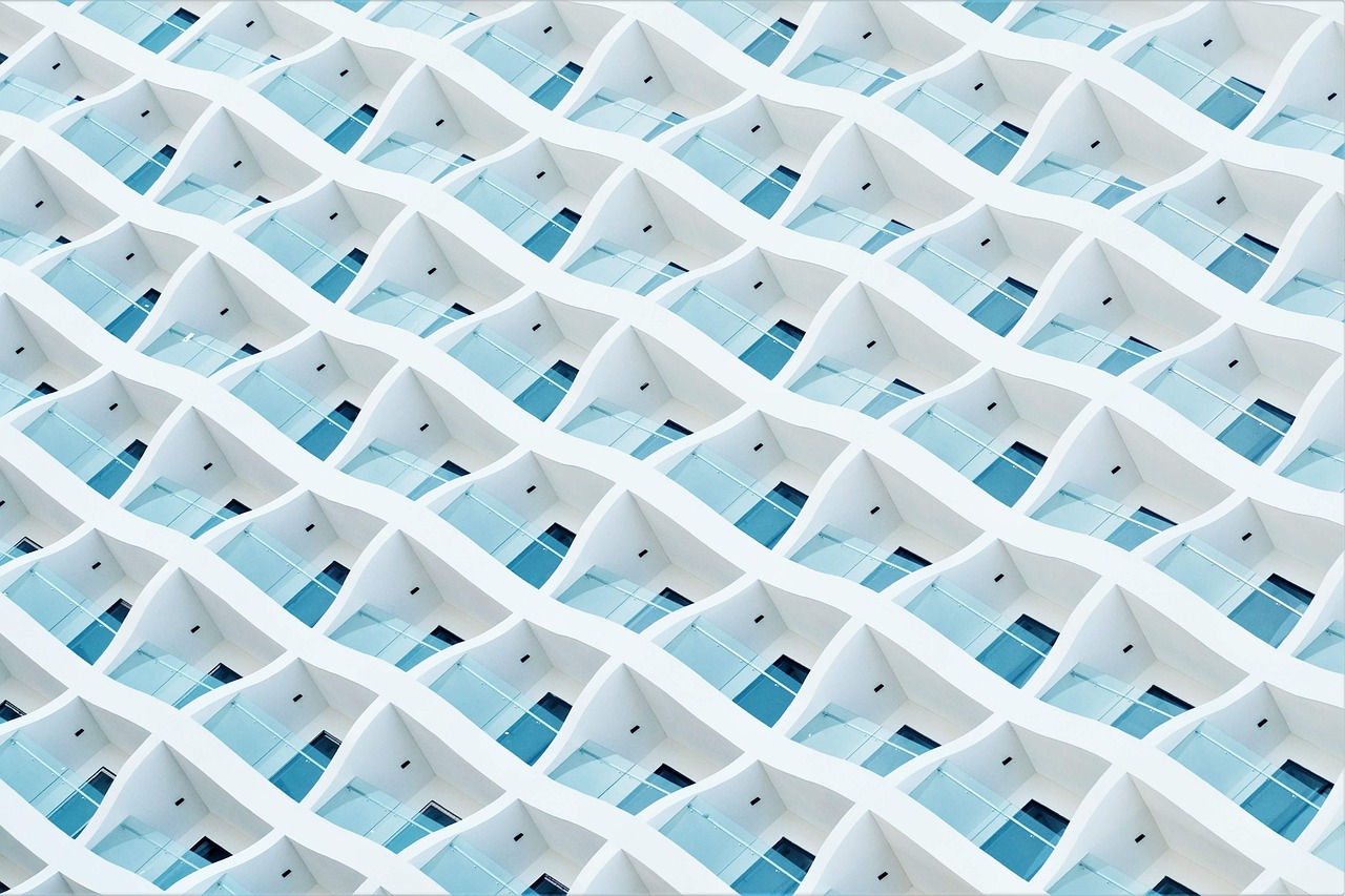 découvrez le minimalisme : un style de vie et de design axé sur la simplicité, l'essentiel et l'élégance épurée pour une vie plus claire et sereine.