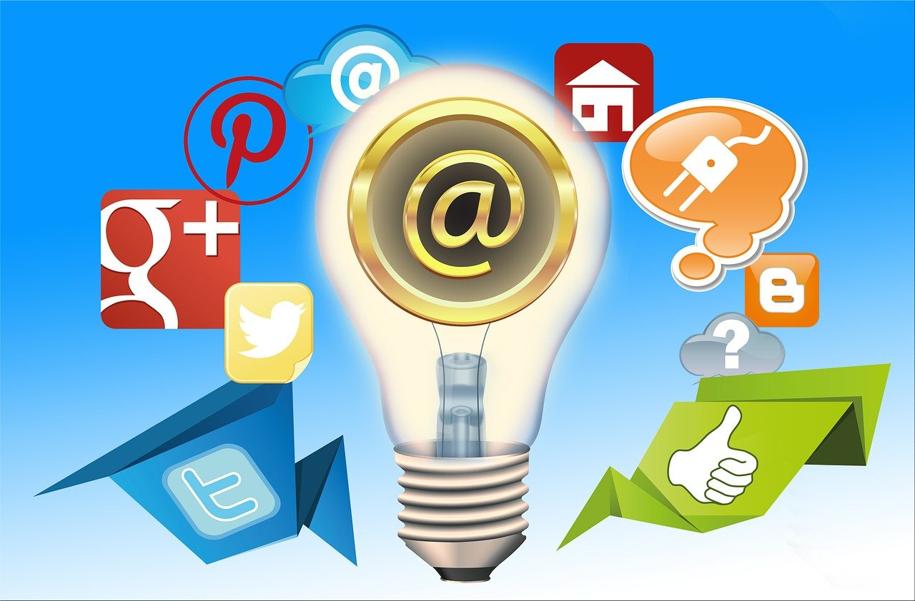 d&eacute;couvrez comment exploiter la puissance des r&eacute;seaux sociaux pour renforcer votre pr&eacute;sence en ligne et engager efficacement votre audience.